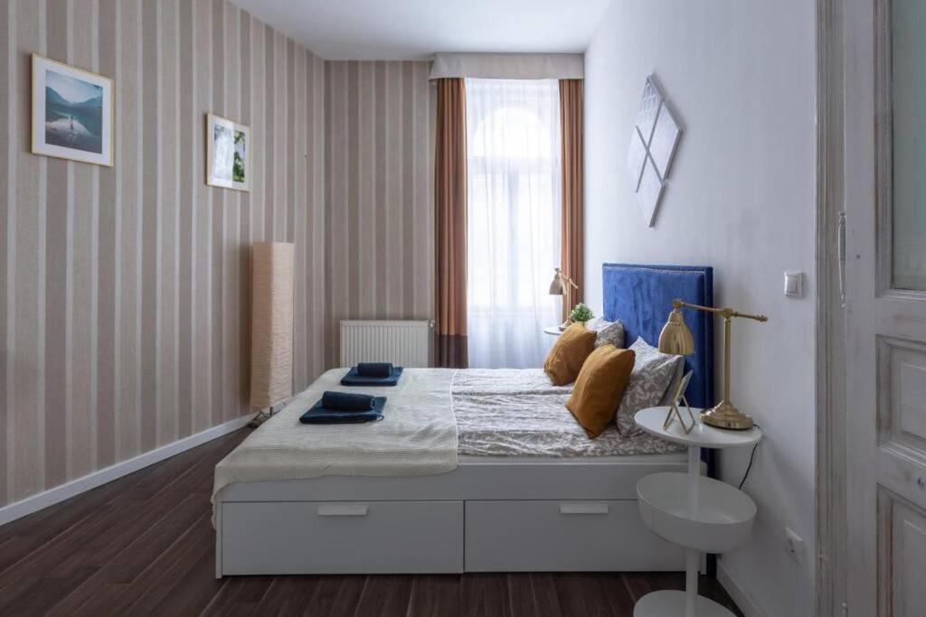 Chic, Captivating Space Budapest Exterior foto