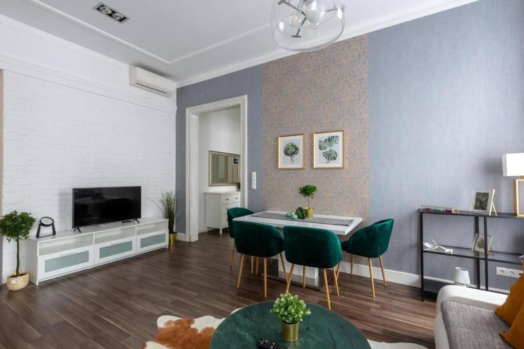 Chic, Captivating Space Budapest Exterior foto